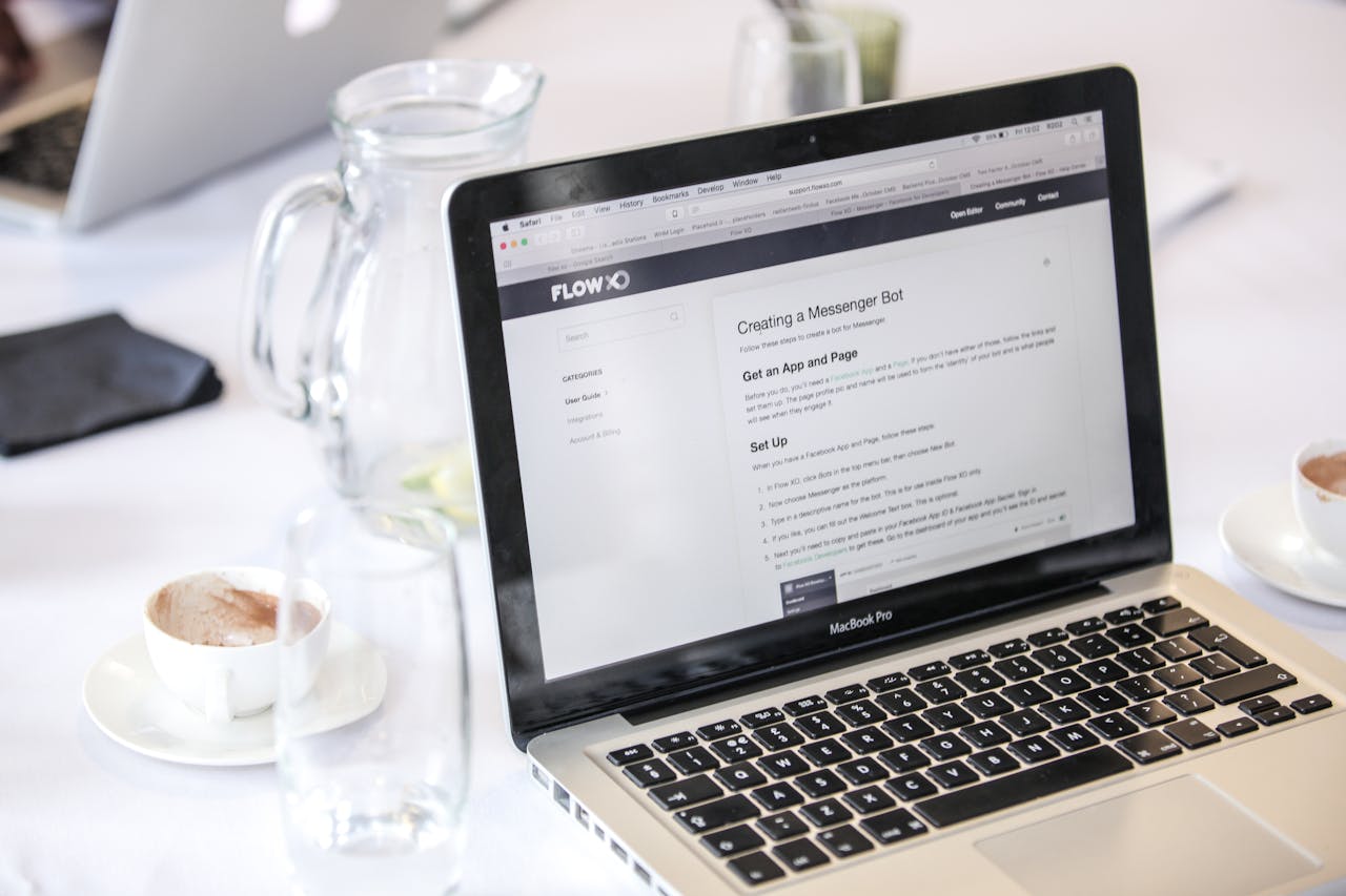 brand-01 Pexels Photo 190364